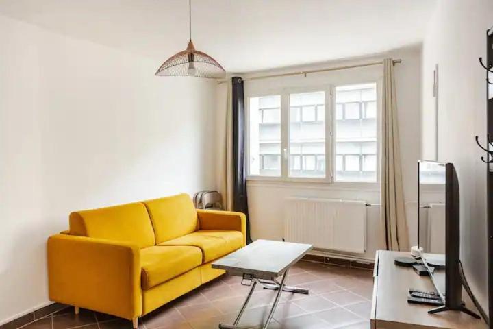 Superbe Studio Gambetta * Parijs