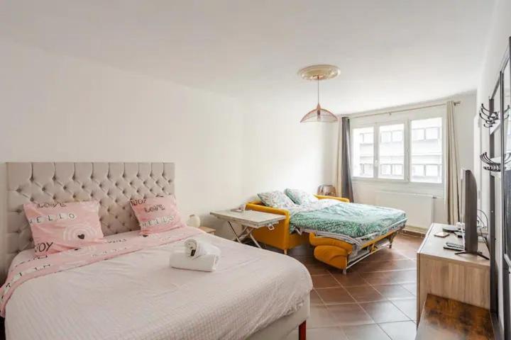 Superbe Studio Gambetta Appartement Parijs